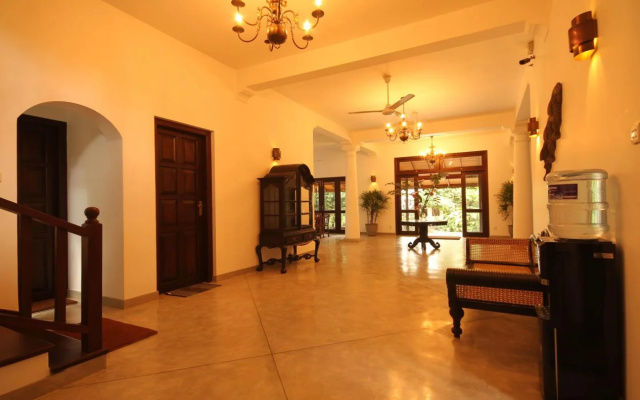 Kingfisher Hotel