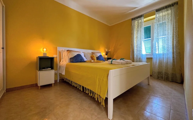 Ca' Bea Apartment with AC and Terrace