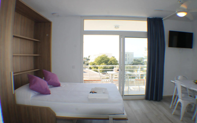 Rescator Resort 330 in Roses