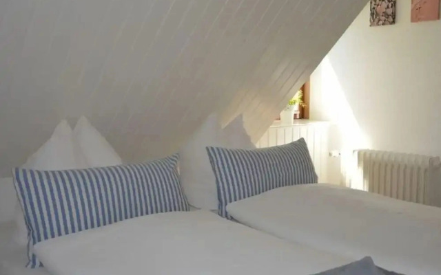 Langeness Modern Retreat