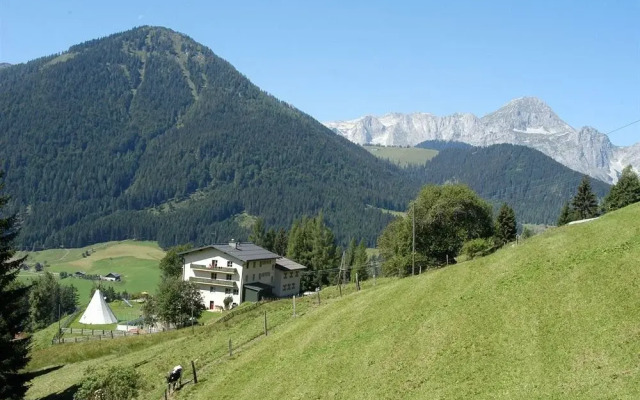 Hotel JUFA St Martin