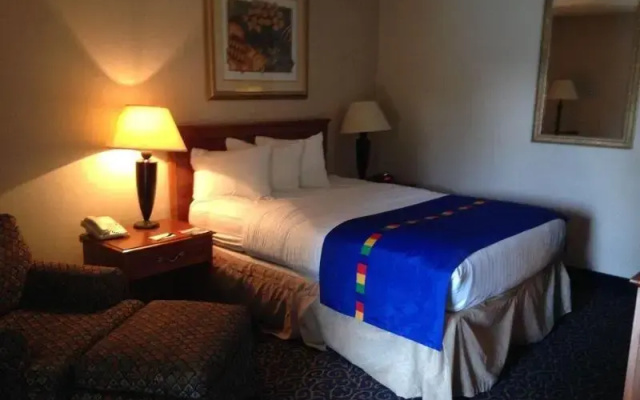 Park Inn Harrisburg West, PA