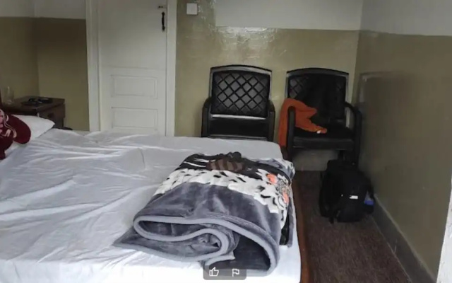 Shalimar Hotel Muzaffarabad