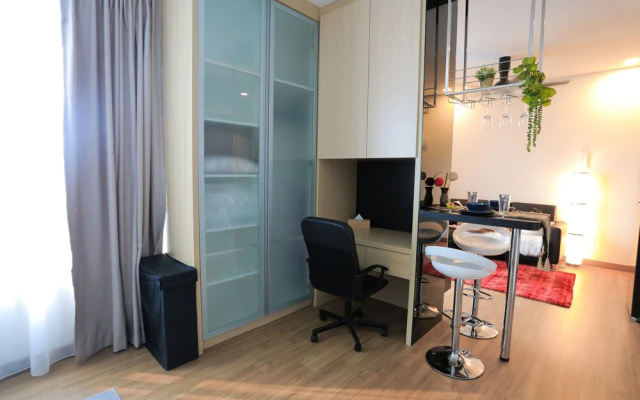 MLH Deluxe Studio Suites @ Landmark Residence