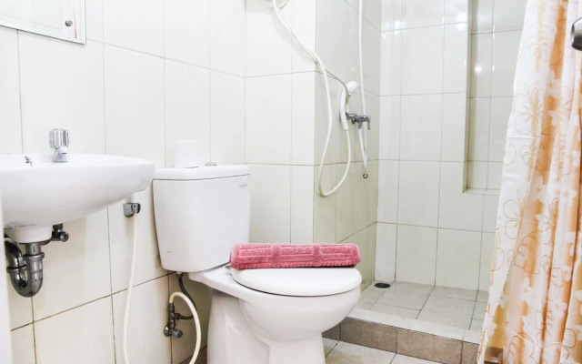 Spacious and Nice 2Br at Springlake Summarecon Bekasi Apartment by Travelio