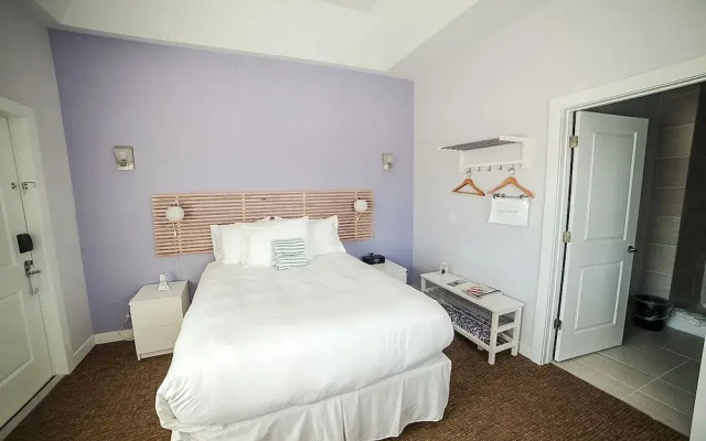 Casey Key Resorts - Beachfront