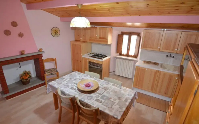 Apartment in Petrella Guidi With Garden Views
