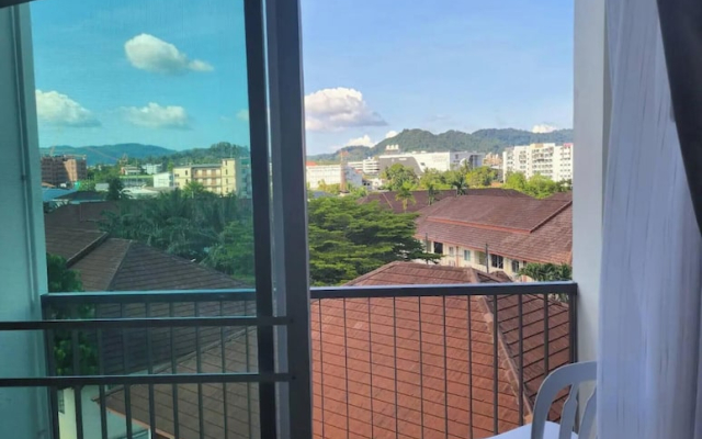 Charming Condo in Wichit Comfort Meets Convenience