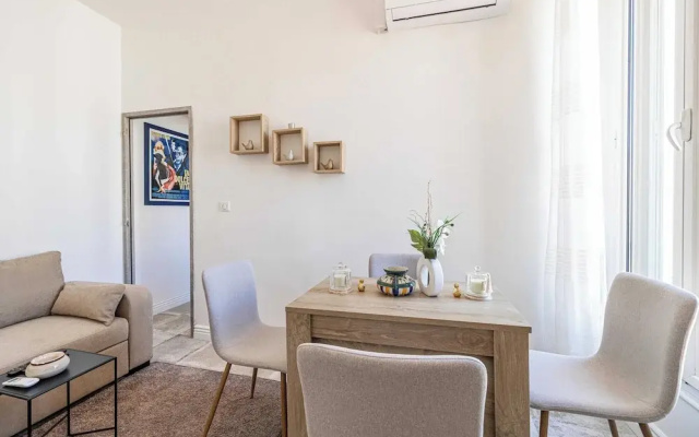 Nice Apartment With a/c - 1bd/4p - Heart of Cannes