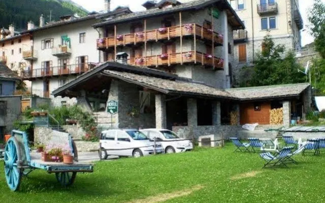 Hotel Rolland