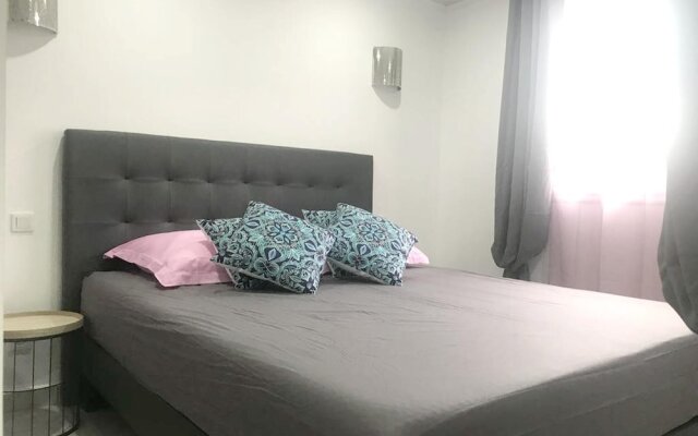 Apartment with One Bedroom in la Rivière, with Furnished Terrace And Wifi - 10 Km From the Beach in La Plaine des Cafres, France from 52$, photos, reviews - zenhotels.com guestroom