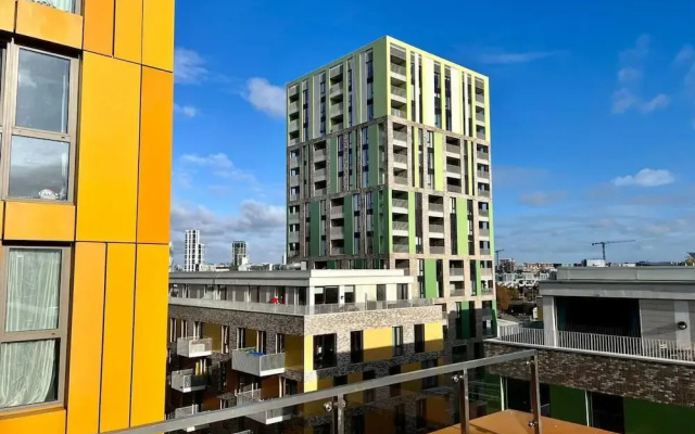 Luxury 5 Penthouse Greenwich Sleep 9 With Parking