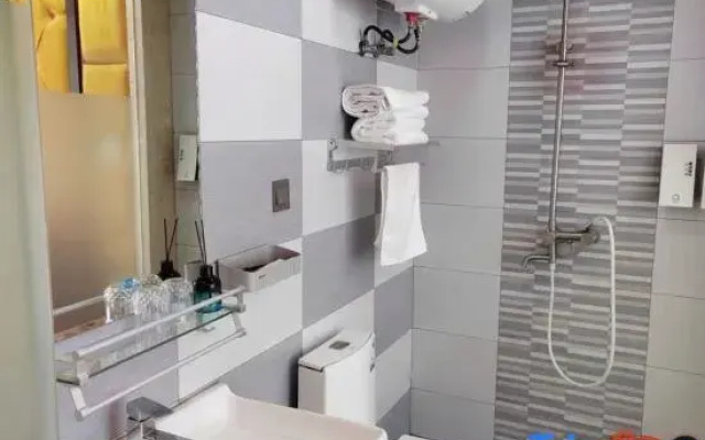 Lily Express Hotel