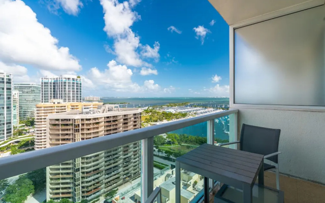 Ocean, Marina & City View Studio + Balcony #1