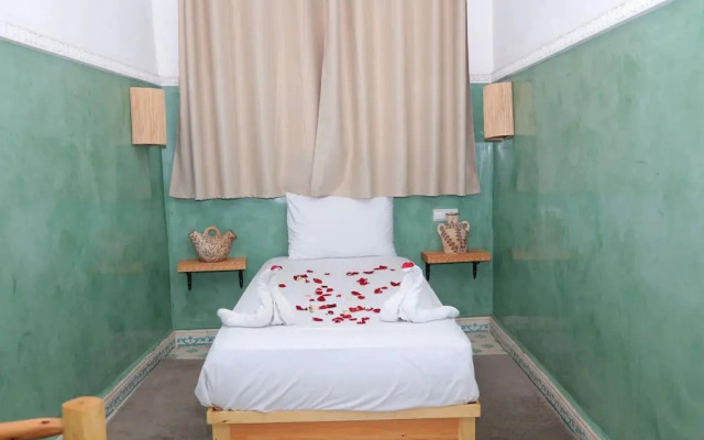 Riad Seven Doors