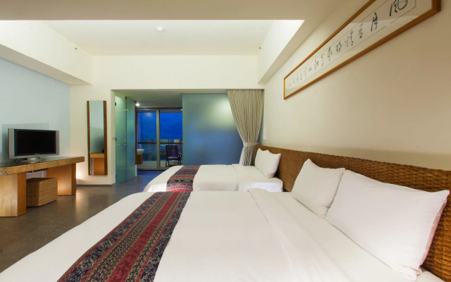 Luminous Hot Spring & Resort