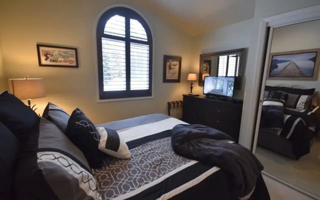 Mountain Harbor #201 2 Bedroom Condo