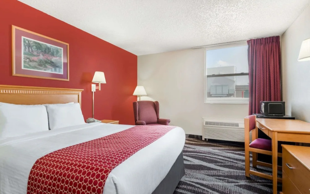 Days Inn By Wyndham Gillette