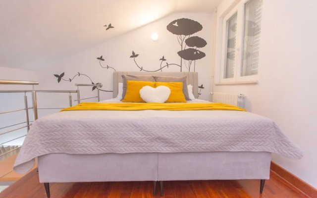 Green Hills Apartment