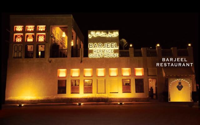 Отель Barjeel Heritage Guest House ОАЭ, Дубай - отзывы, цены и фото номеров - забронировать отель Barjeel Heritage Guest House онлайн вид на фасад
