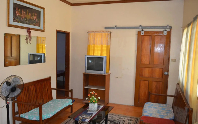 White Beach Hotel