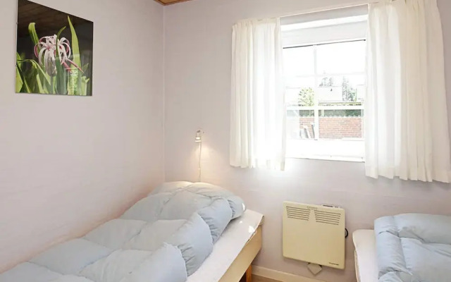 12 Person Holiday Home in Vaeggerlose
