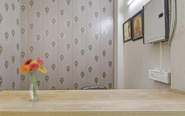 OYO Flagship 70389 Sr Residency