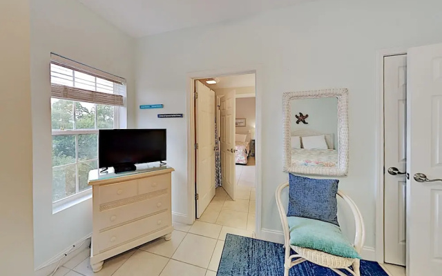 301ambvi 4 Bedroom Condo