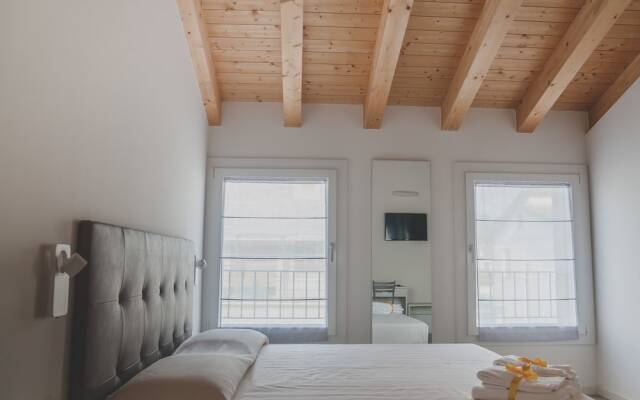Отель Terra Ferma Rooms & More Италия, Сальцано - отзывы, цены и фото номеров - забронировать отель Terra Ferma Rooms & More онлайн комната для гостей