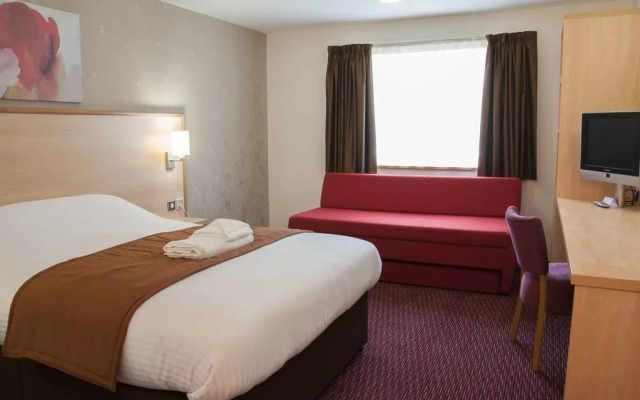 Meadow Farm, Redditch by Marstons Inns