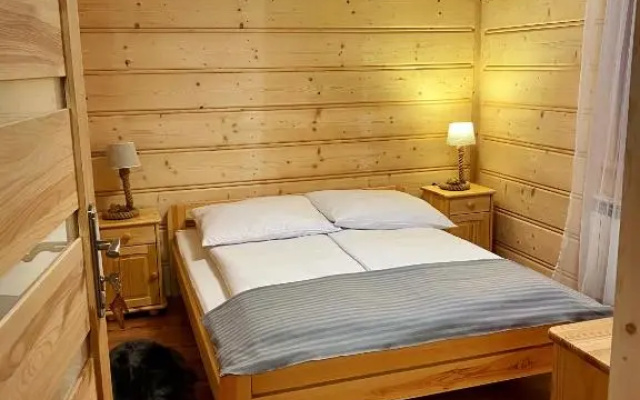 Apartament Szarotka