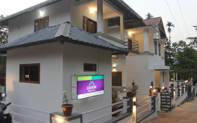 Zavon Holiday Home