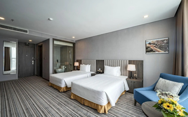 Muong Thanh Luxury Saigon Hotel