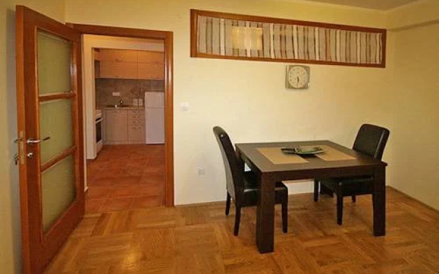 Apartments Doroteja