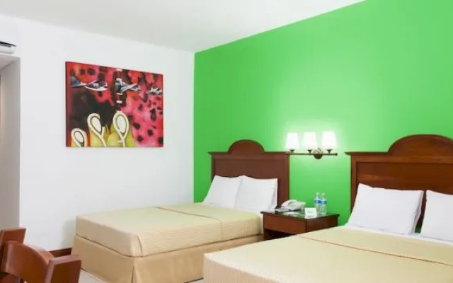 Hotel Costa Maya Inn