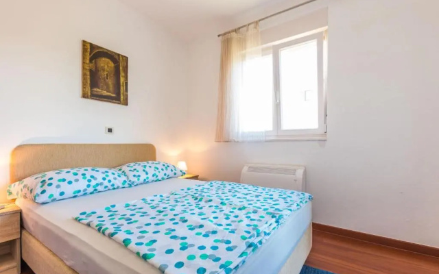 Adriano 2Br Apartment With Terrace