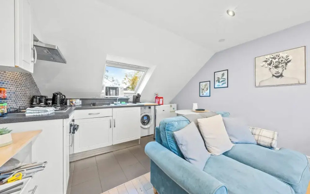 Charming Village Escape near Loch Lomond