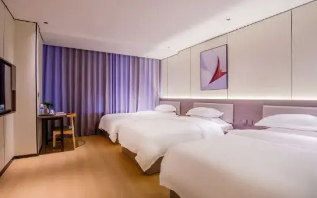 Sen·MAX Light Luxury Hotel (Yingbin Road Jiahe Plaza)