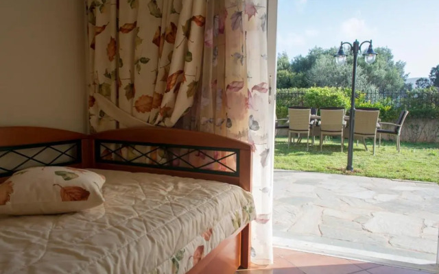 Athenian Riviera Family House