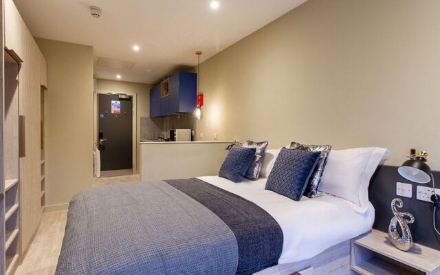 Modern Studios - READING