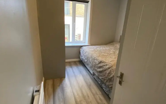 3 bed apartment near Temple Bar