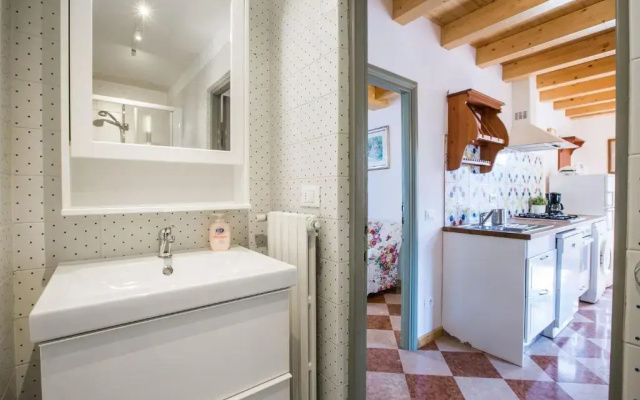 Le Camerine Apartment Water Front