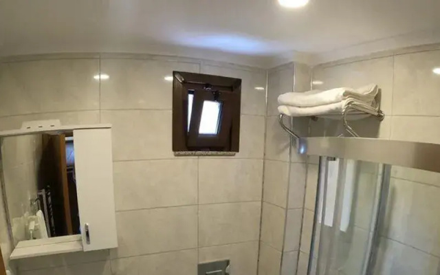 Savsat Karagol Hotel