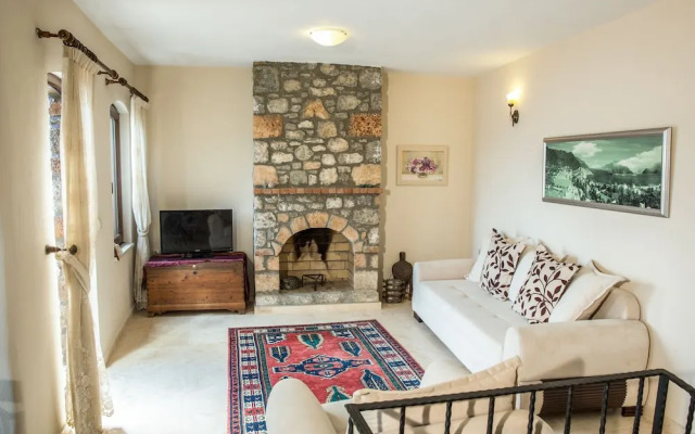 Two Stone Homes