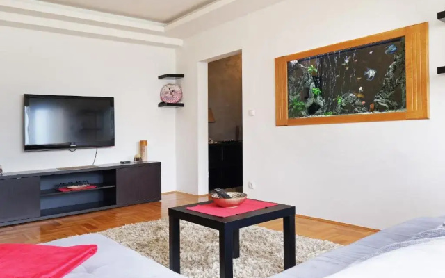 Big Blue Apartment - Belgrade