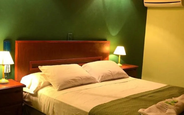Paradiso Hotel