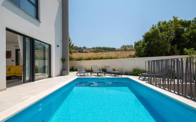 Villa 9