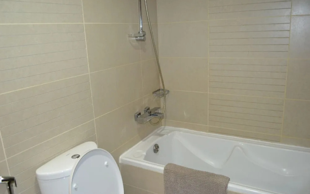 Ascapes Goldcrest Executive