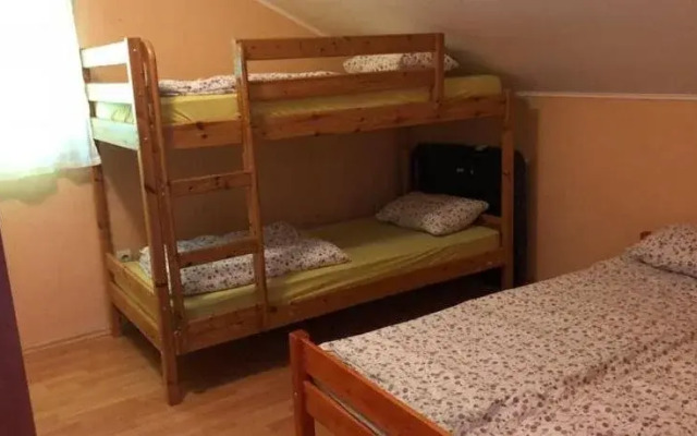 Kristof Apartman