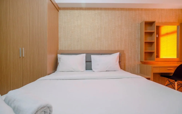 Comfortable and Lovely 2BR Apartment at Springlake Summarecon